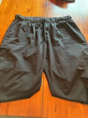 Women's Black Elastic Waist Scrub Pants